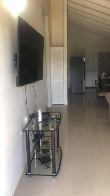 Gil- Manor Apartment Falmouth Ngoại thất bức ảnh