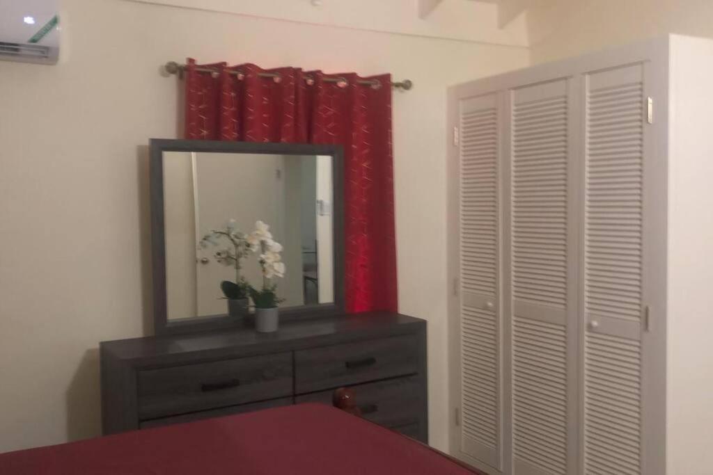 Gil- Manor Apartment Falmouth Ngoại thất bức ảnh