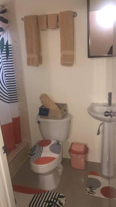 Gil- Manor Apartment Falmouth Ngoại thất bức ảnh