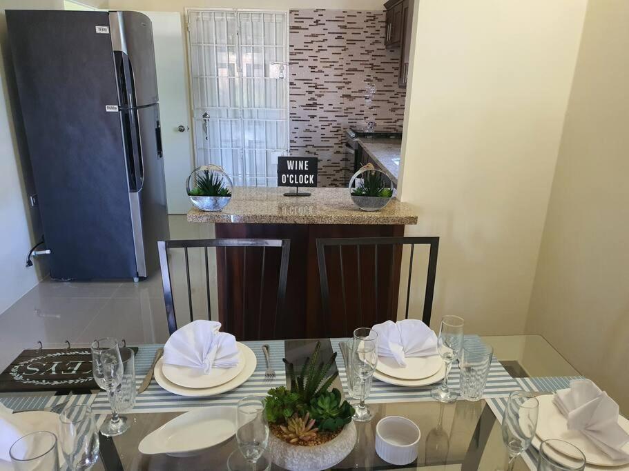 Gil- Manor Apartment Falmouth Ngoại thất bức ảnh