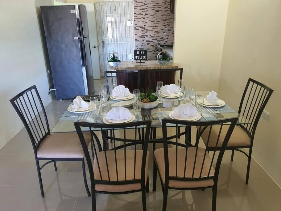Gil- Manor Apartment Falmouth Ngoại thất bức ảnh